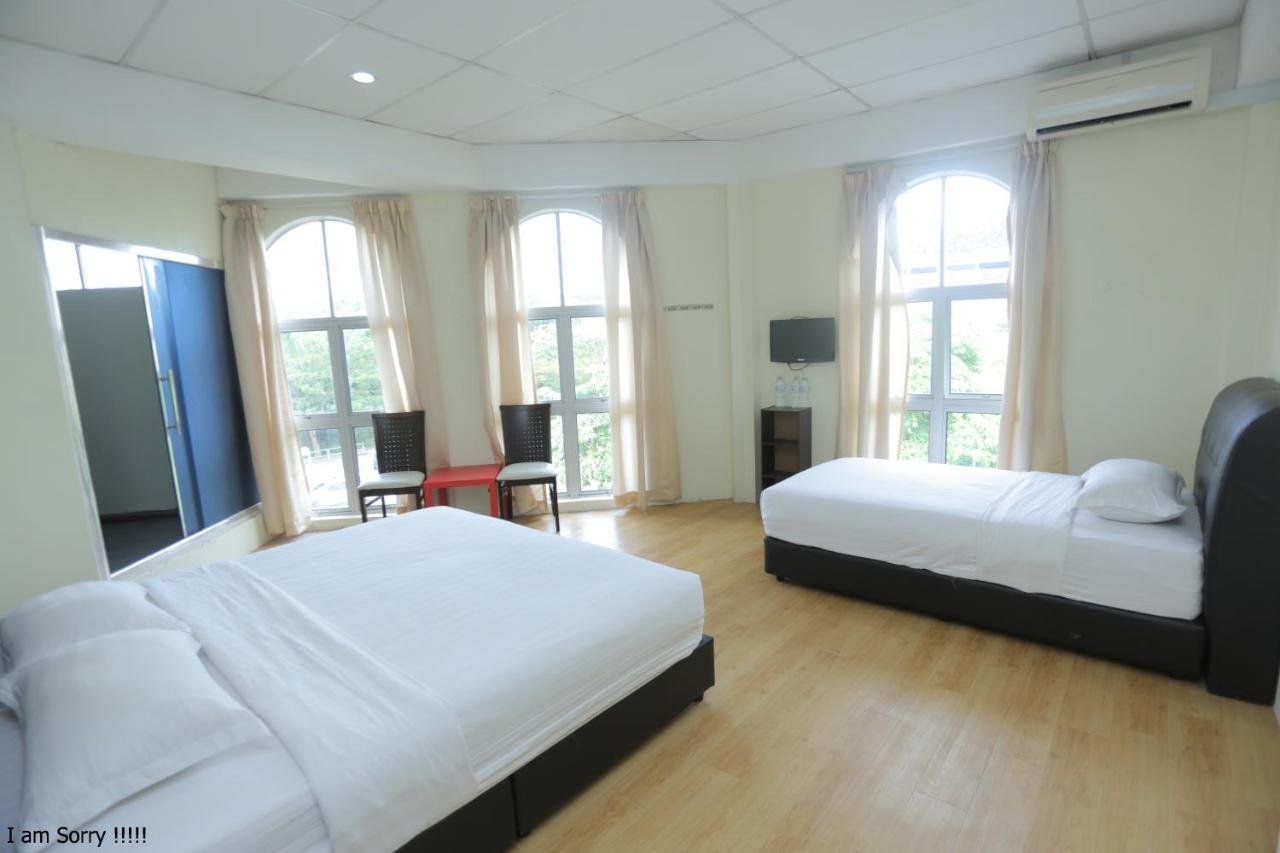 Jam Hotel Kota Warisan Sepang @ Erl Salak Tinggi, Klia 1-2 & F1 Exterior photo